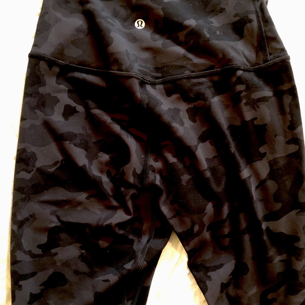 Lululemon Align Short 10” size 6